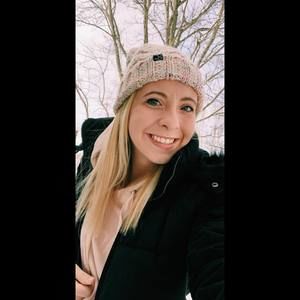 Meet your Posher, Kaitlyn